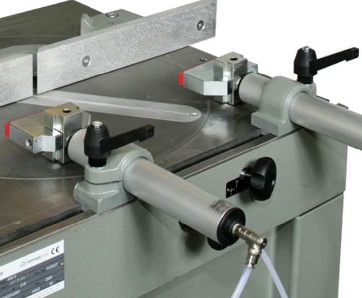 Single head cutting-off machines MSP 400 Vices Emmegi